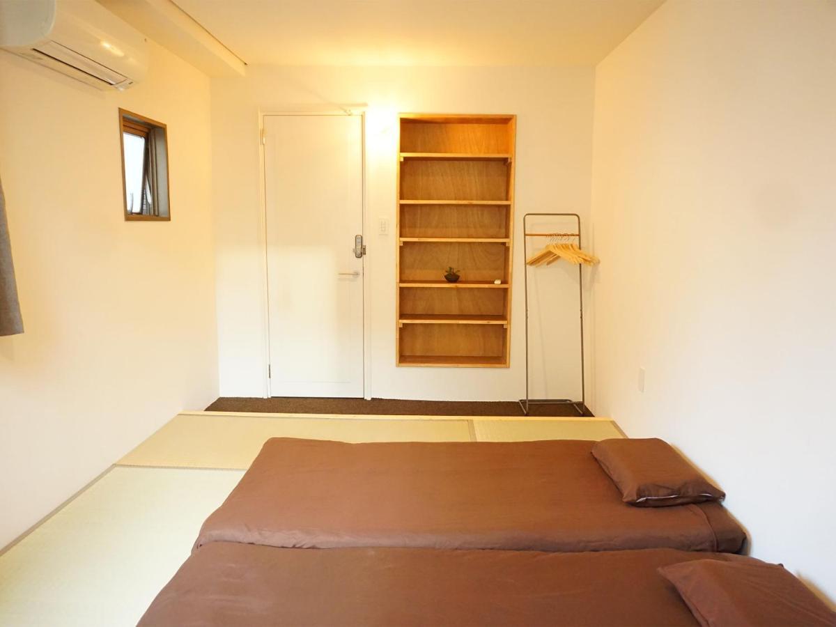 Beehive Gasthof Ōsaka